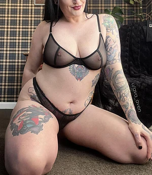 Tattoos and lingerie are the best goth outfit