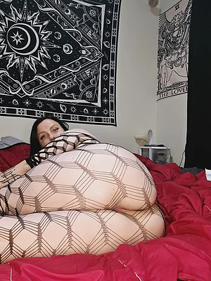 Juicy fishnet booty