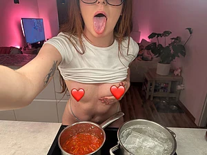 🦊LittleVixen's pic #2