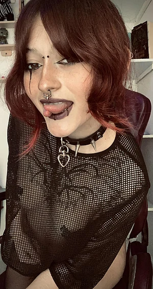 Im sure u love my split tongue
