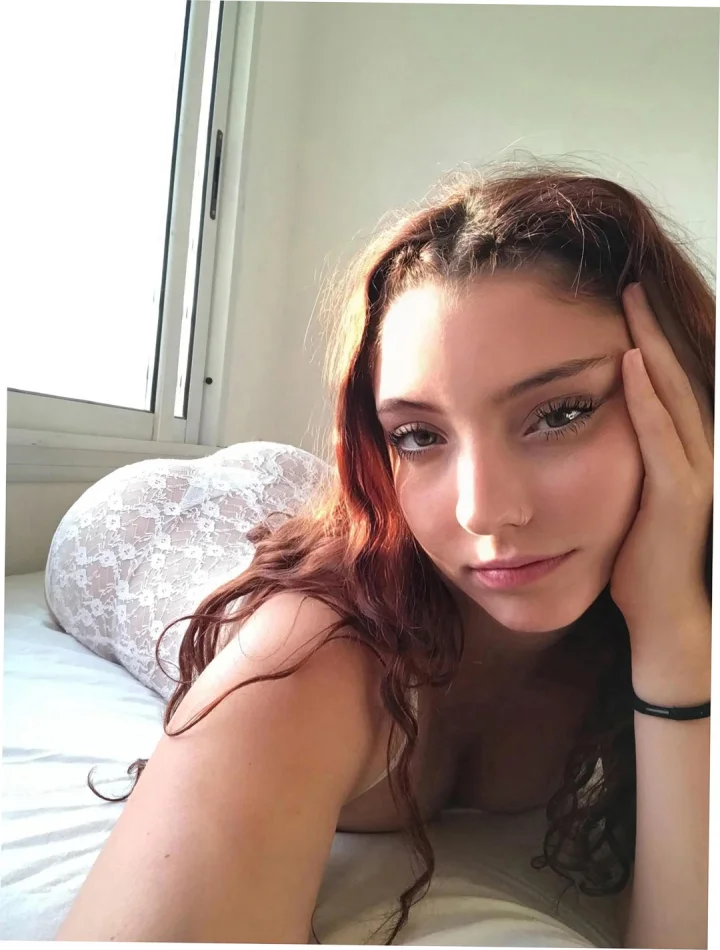 Foto Decote de OpheliaDailey (@opheliadailey06)