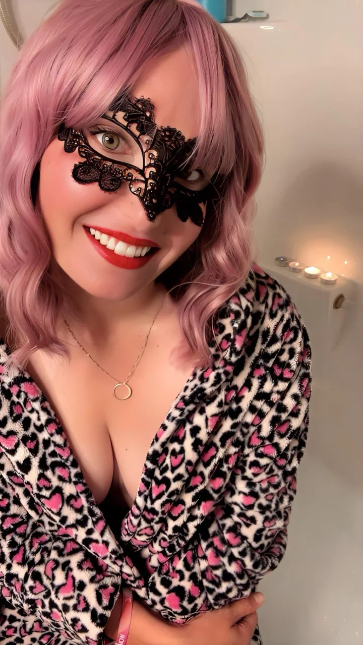 The fun starts when the robe falls to the floor…