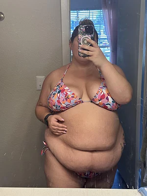 It’s bikini weather ☀️🏖️
