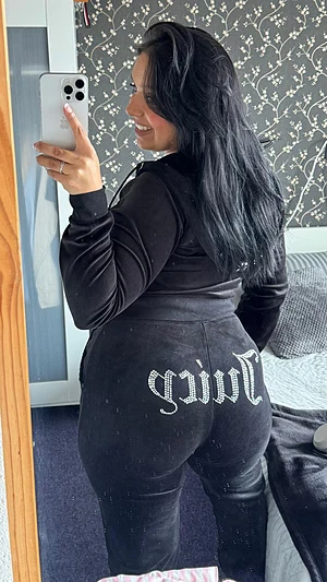 Too naughty and sexy, with salty caramel juice in the most secret part