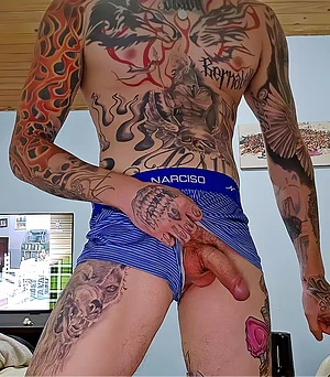 🔥I'm not art... I'm sinned with skin🔥