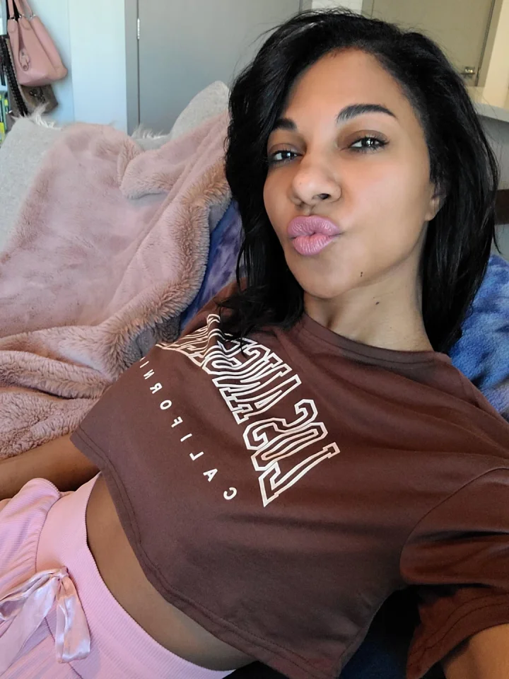 Kisses for you 😘