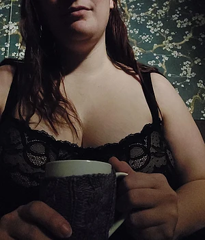 Lace, warmth, and a knitted mug cozy… pick what you’d like to hold first