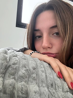 does my face worthy of your cum?