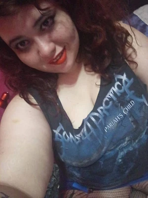 My world waiting for you. Huge girl for huge fun