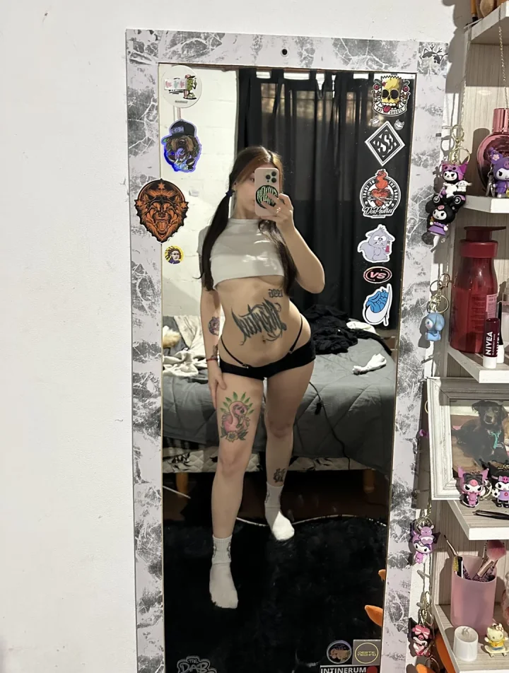 Tattoo picture of Laia Skinny