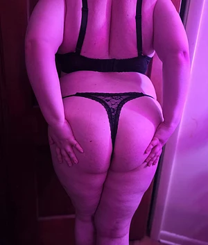 Your new obsession is one subscription away... 😈💕