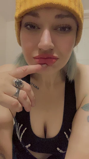 Brought back the emo blue hair 🦋