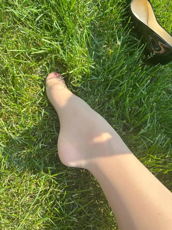 Out of frame picture of Scarlett Adams