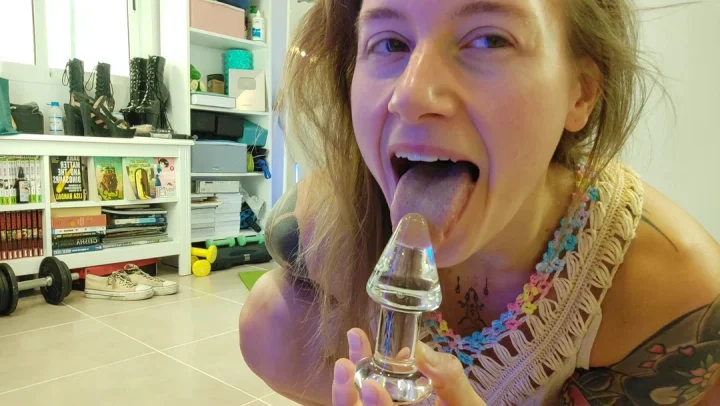 Imagine this toy was your dick...