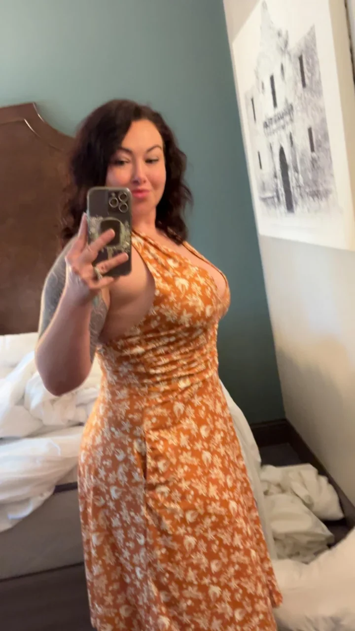 Getting ready to walk the hot streets of San Antonio! You think this outfit is good for the heat?