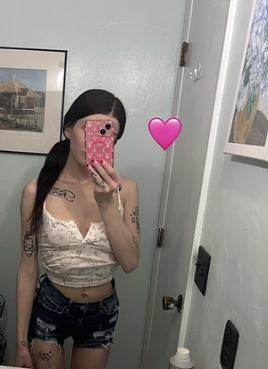 Lauren🩷's pic #3
