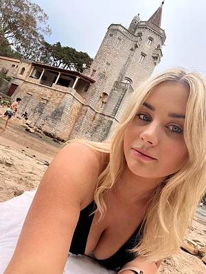 Do you like blondes?
