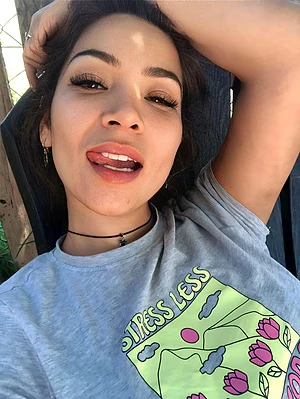 Hello, I'm new here. Give me a warm welcome!