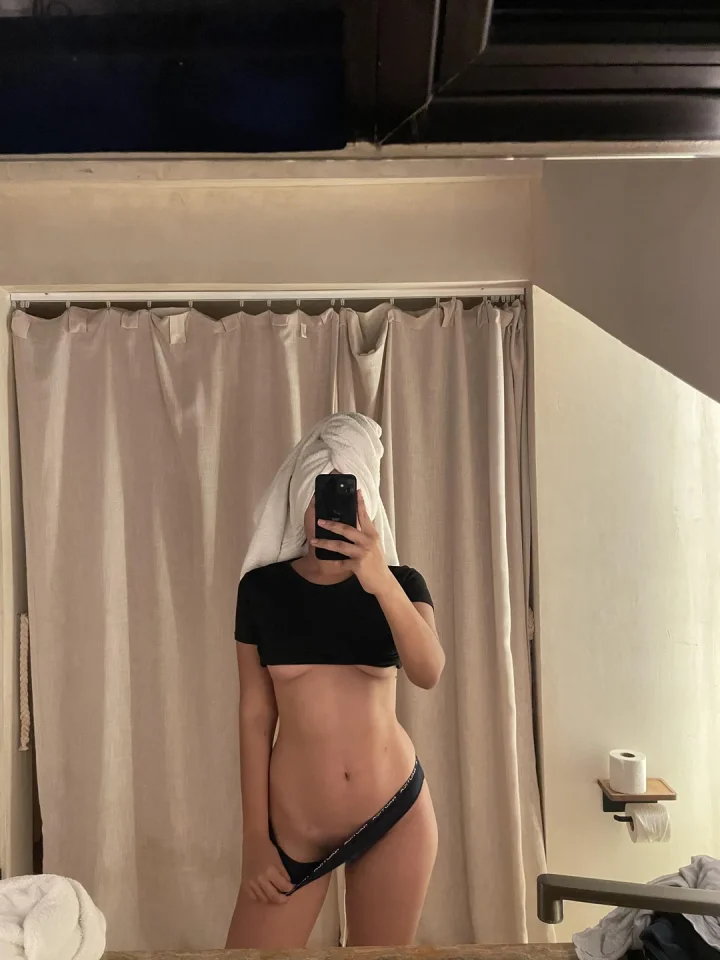 Fresh out of the shower 🚿