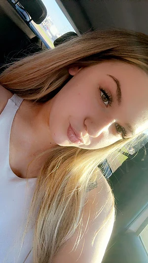 Kenna Linn's pic #2