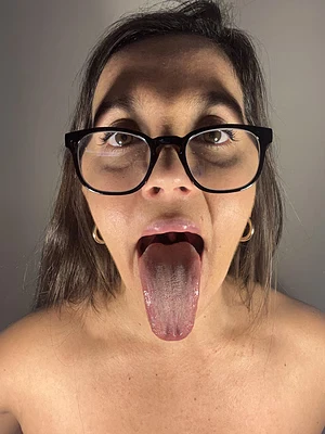 Imagine wanting to cum and your wife having her mouth open, with a long tongue to make your semen deposit!