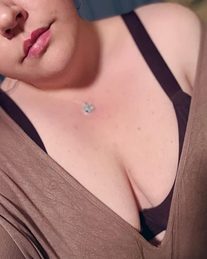married? kneel & worship in the presence of a goddess ✨