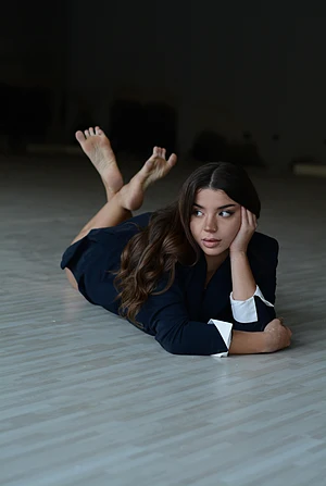 My feet are waiting for you🔥