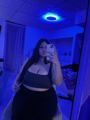 Four more spots left 😘