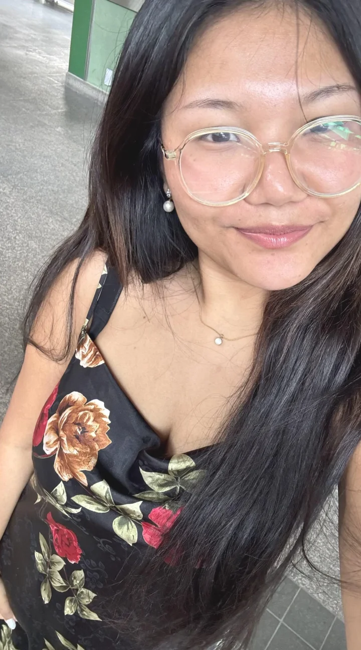Round eyewear picture of Sophia 💋