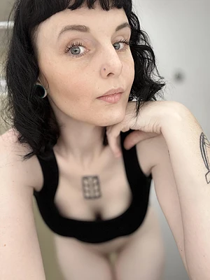 Say Hi, I’m lonely & new 🧸