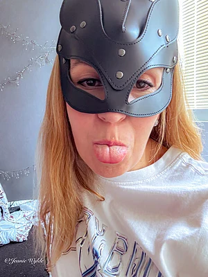 She gives you duty sex. I give you filthy orgasms. Let me ruin your expectations forever. Cheat with me
