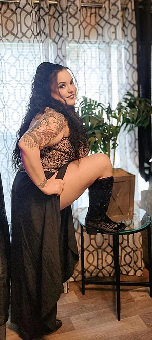 Latina_superwoman's pic #5