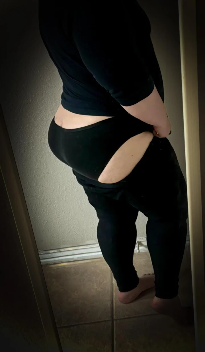 Ass crack picture of The_Bubblebooty