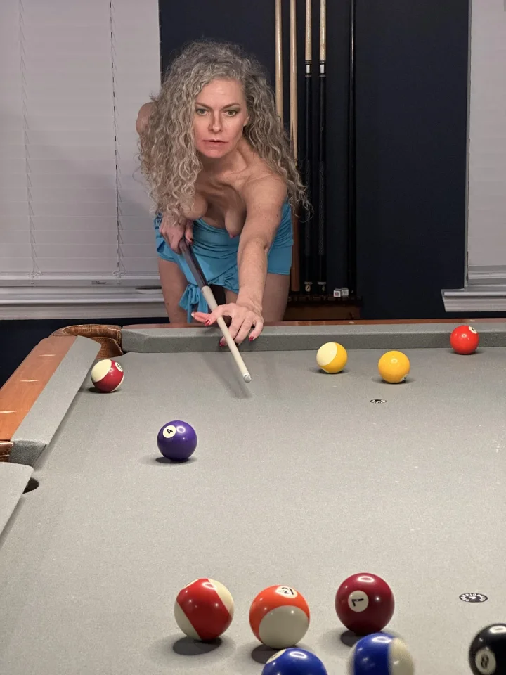 Would this distract you while playing