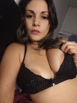 Cerdo, ven a tirar tu leche en mi! Te emseñare el buen sexo, despertaras nuevos placeres! Ven, entrar es gratis