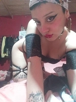 Vampi's pic #9
