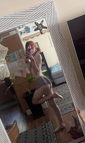 Emo Princess MJ's pic #3