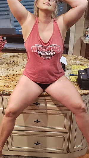 Cum play with me...