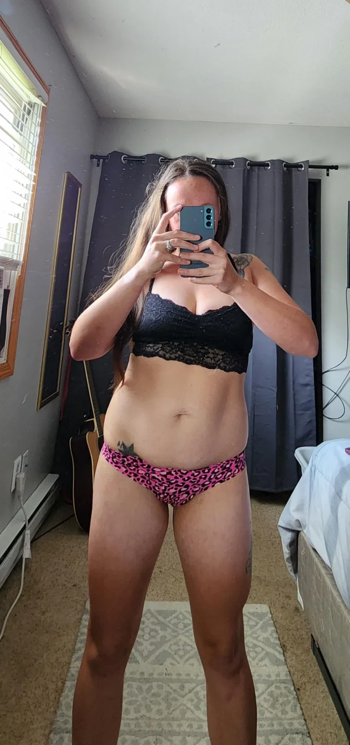 Lace trimmed panties picture of Sera Phynx