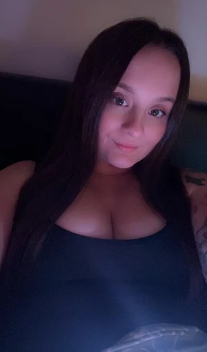 Lilmissbaddieee's pic #4