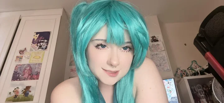 Cosplay photo picture of lottiedesu