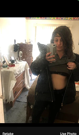 Brunette milf on only fans come find me there