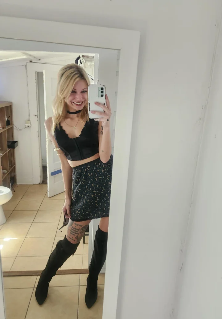 Don't you love blondes