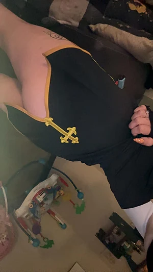 Do you wanna find out what I do on my knees?