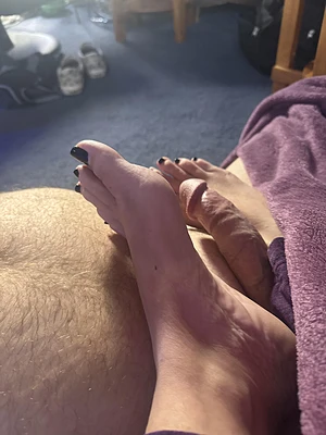 Sexy housewife is playful all day