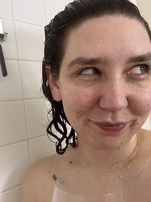 Cum watch me shower?