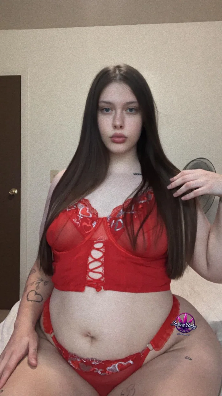 Your fav PAWG ❤️