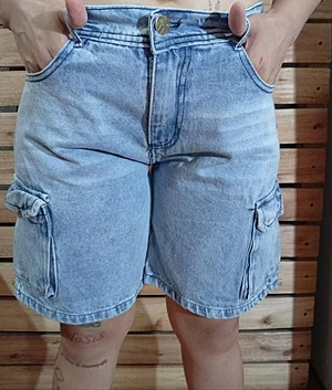 With my baggy and cool shorts I will conquer 