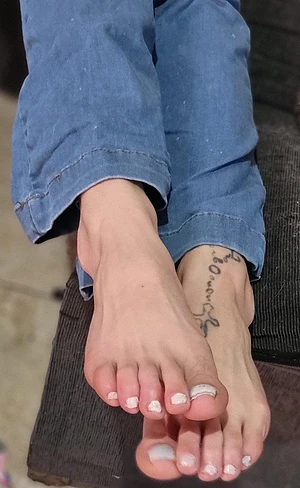 Would you like to see my beautiful legs up close?