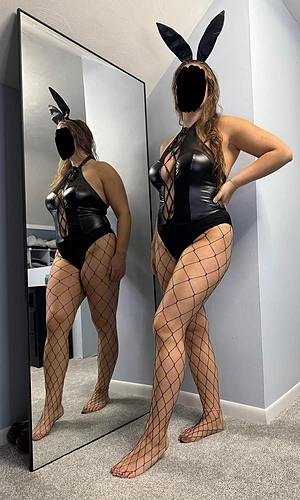happy halloween🖤